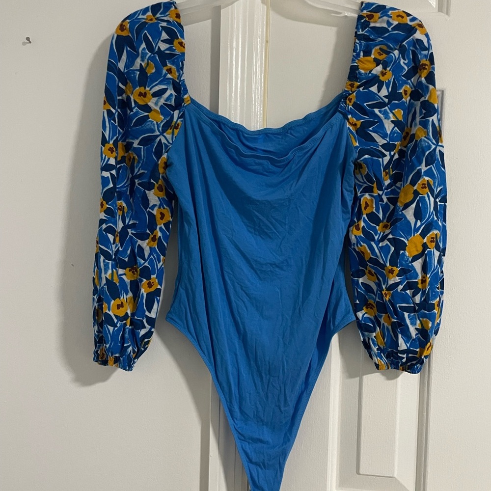 SHEIN Blue Floral Bodysuit